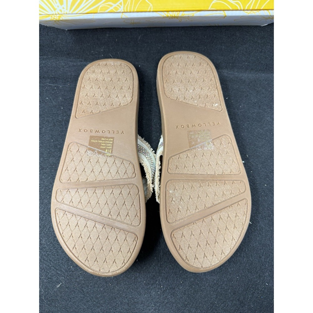 Yellow Box Genzy Rhinestone Flip Flop Sandals Womens Size 8.5 Beige With Box - Picture 3 of 6